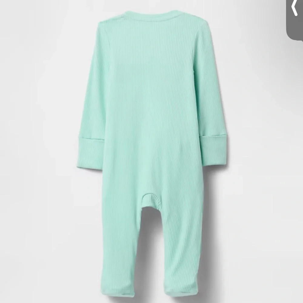 GAP Light Green Kids Footie